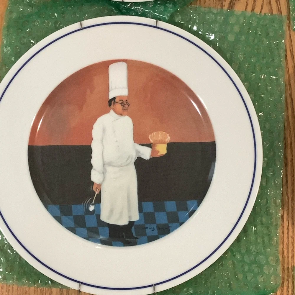 Williams Sonoma Chef Plates Set - White and Multicolor